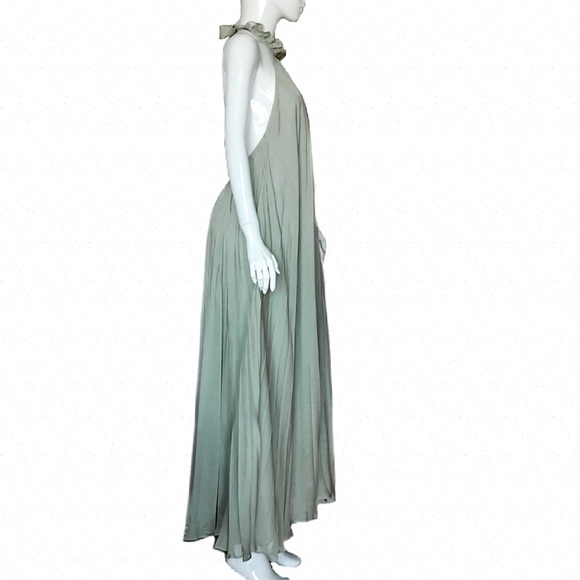 LEO&LIN Lavish Silk Chiffon Pleated Maxi Dress in Mint Green Colour. Brand New - Picture 3 of 9